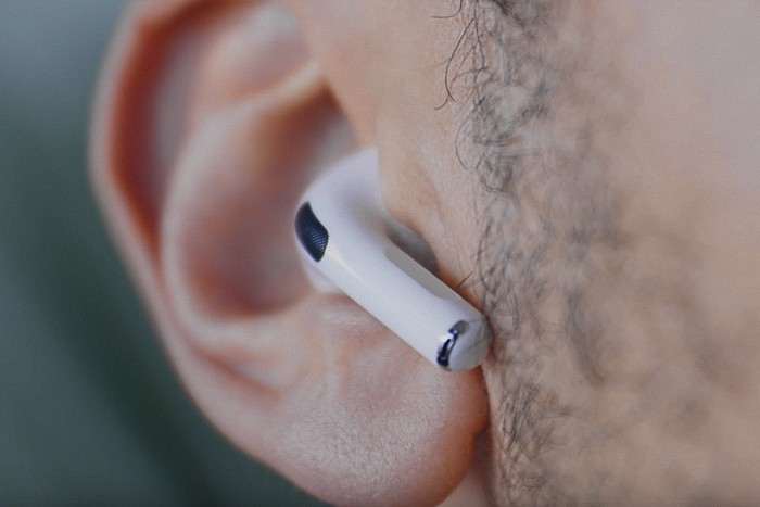 Обзор AirPods Pro: стоит ли покупать для Android?