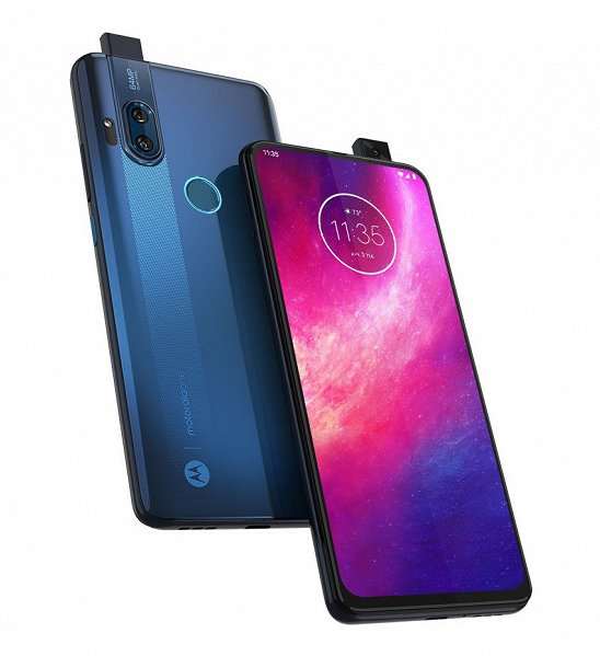 Представлен Motorola One Hyper - необычный безрамочник с очень мощной зарядкой