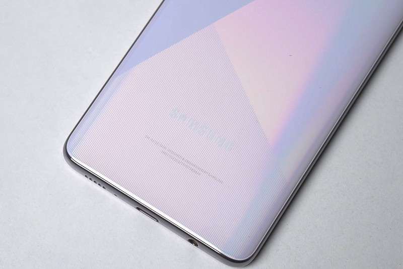 Обзор Samsung Galaxy A51 - как флагман, но дешевый