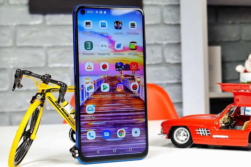 Обзор Umidigi F2 - топовые характеристики с подвохом