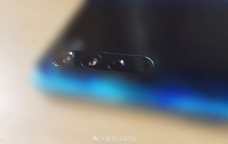 Xiaomi Mi 10 показал потрясающий результат в AntuTu
