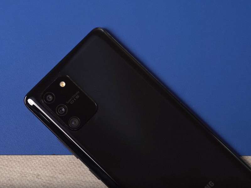 Обзор Samsung Galaxy S10 Lite - почему нет?