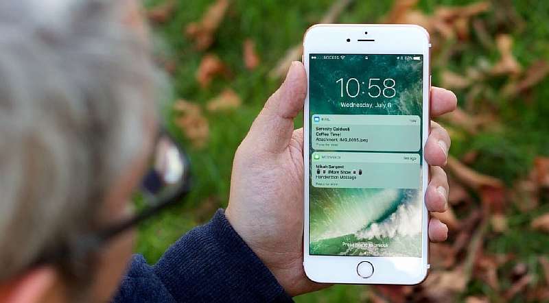 iPhone начнут показывать рекламу, но ее можно отключить