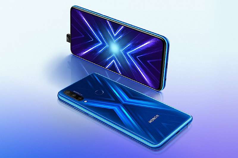 Эти HONOR вам навяжут консультанты в магазинах. Не вздумайте их покупать