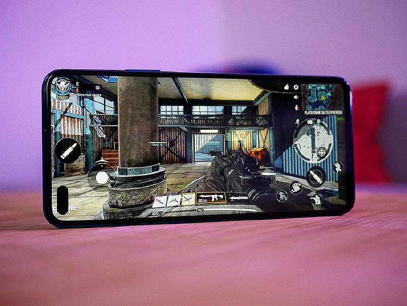 Обзор Honor View 30 Pro – антикризисный флагман