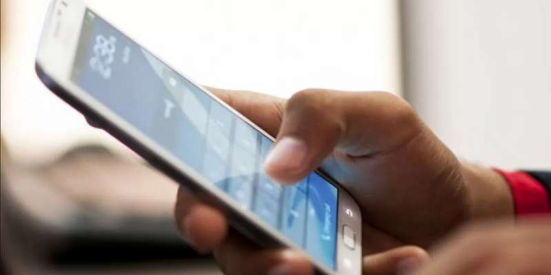 Россиянам разрешили звонить и пользоваться интернетом при нулевом балансе