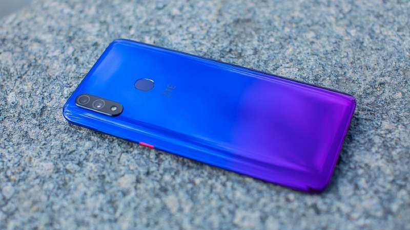 5 самых выгодных смартфонов на чистом Android в бюджетном сегменте