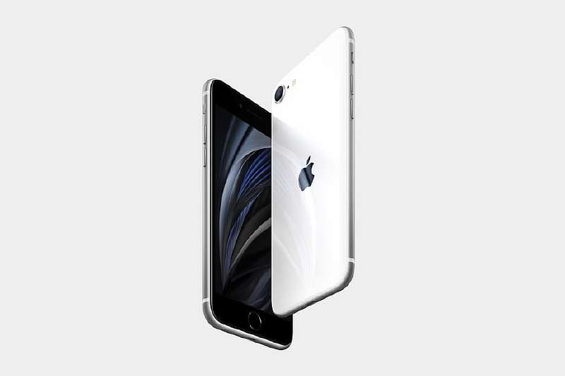 В обед на зарядку? Раскрыта емкость аккумулятора нового iPhone SE (2020)