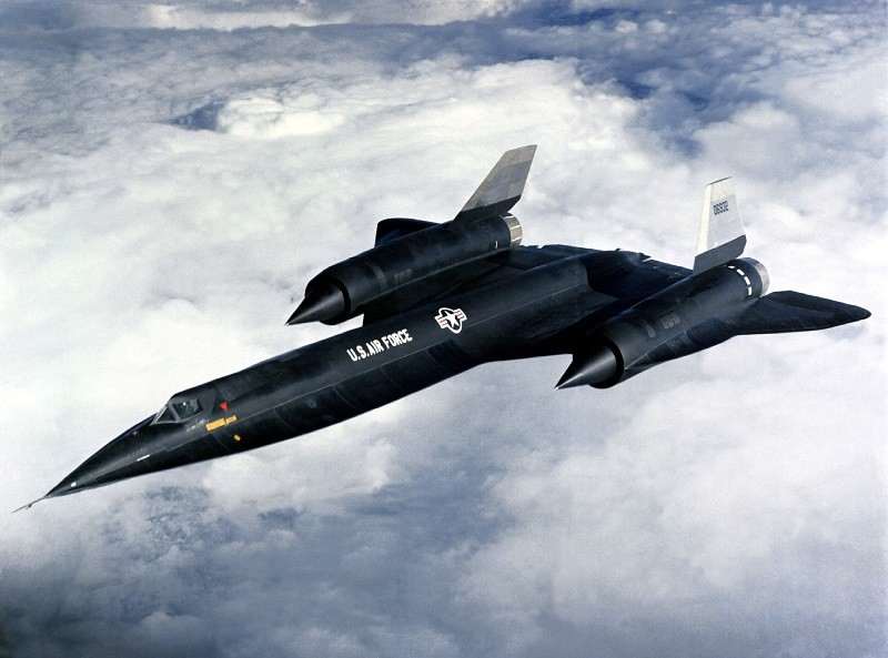 Илон Маск и Граймс назвали сына XÆA-12. Что это значит?