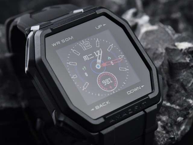 У создателей Amazfit Bip вышел новый хит. Лучшие смарт-часы для спорта?