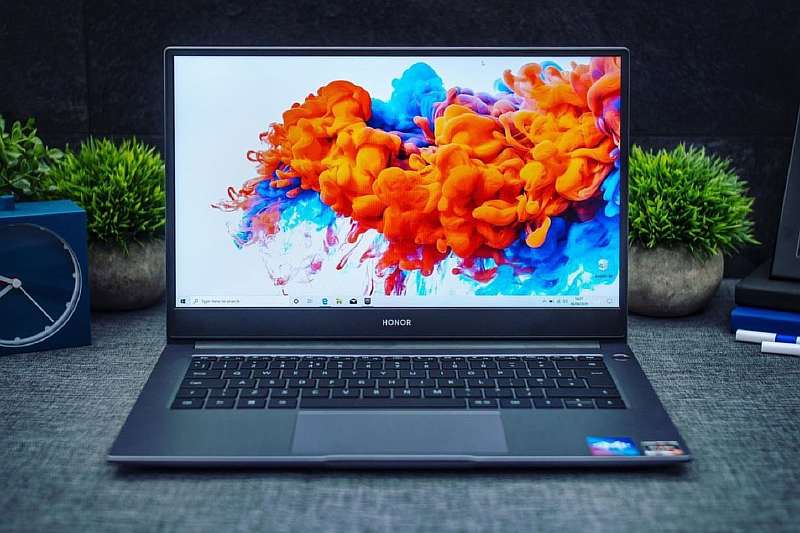 Топовый ультрабук HONOR сливают с жирной скидкой. Это убийца MacBook Air