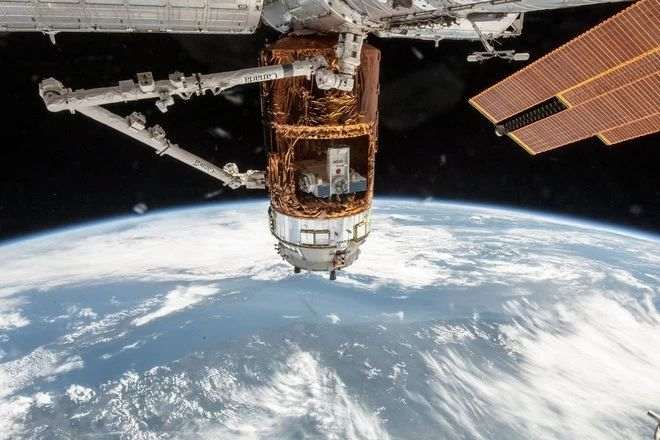 Посмотрите самые впечатляющие фотографии, которые NASA сделала за годы исследования космоса