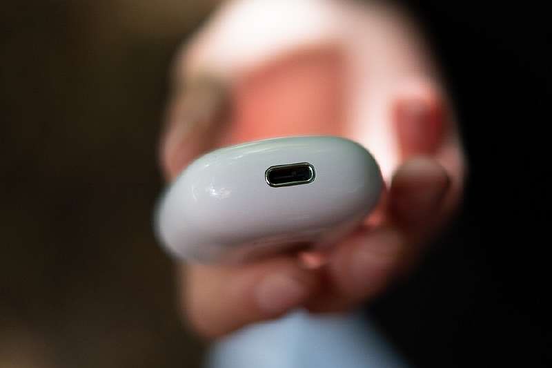 Обзор Tronsmart Onyx Ace — убийцы AirPods за копейки