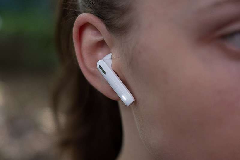 Обзор Tronsmart Onyx Ace — убийцы AirPods за копейки