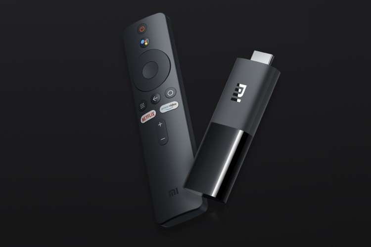 Новый гаджет Xiaomi стоит копейки и превращает любой телевизор в Smart-TV