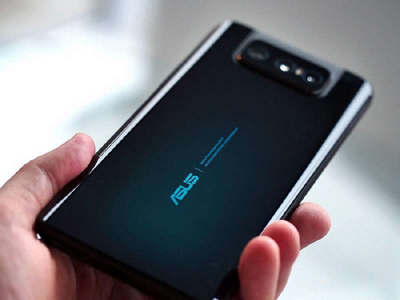 Asus сделала лучший флагман в своей истории. Чем крут ZenFone 7?