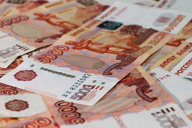 Можно ли оставить себе деньги, которые перевели на карту по ошибке