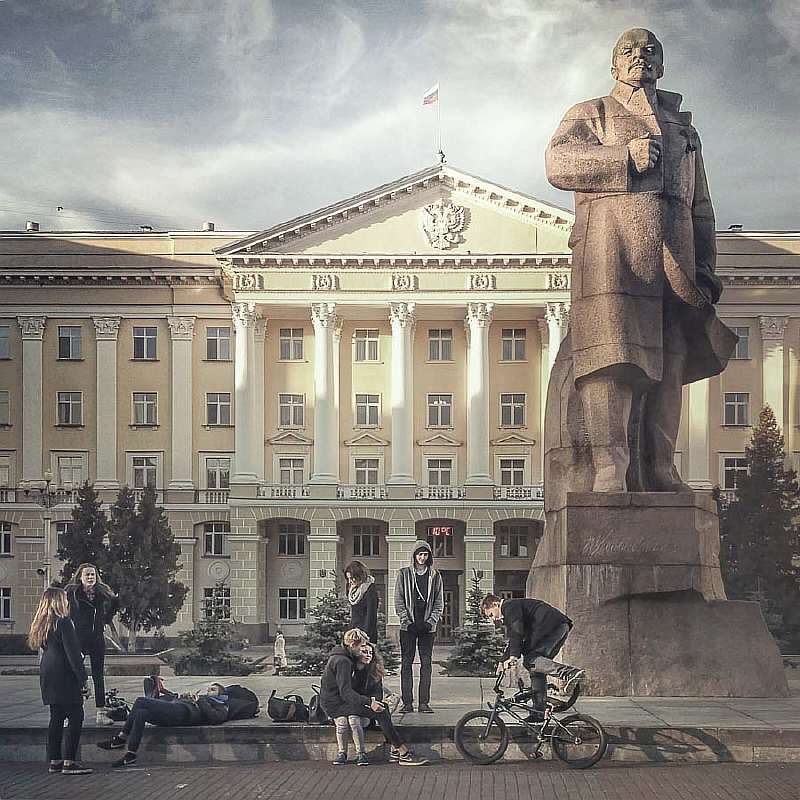 Уличный фотограф показал настоящую Россию. 75 честных снимков жизни за МКАДом