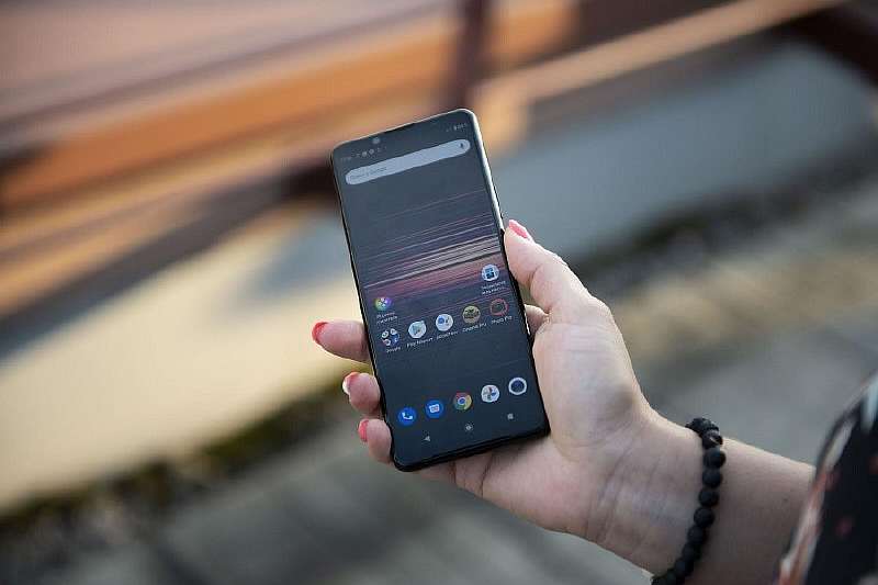 Sony опять удивляет. Компактный флагман c 120 Гц экраном, миниджеком, стереодинамиками, IP68 и топовым Snapdragon ?