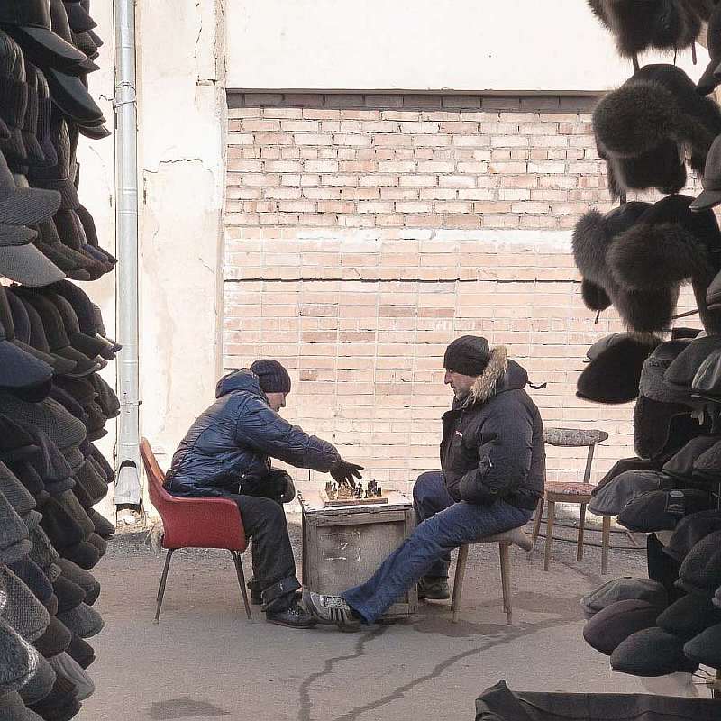 Уличный фотограф показал настоящую Россию. 75 честных снимков жизни за МКАДом