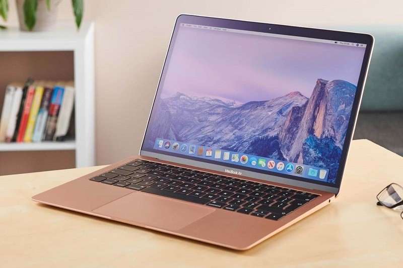 Какая техника Apple самая популярная в России? Названы все короли рынка