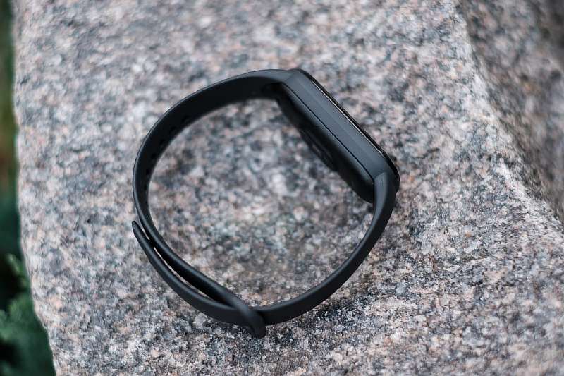 Обзор Xiaomi Mi Band 5. Главный фитнес-браслет 2020 года