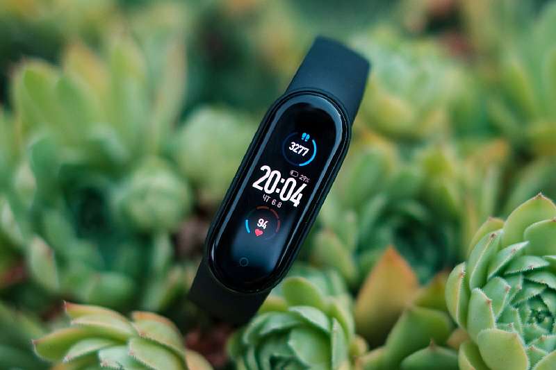 Обзор Xiaomi Mi Band 5. Главный фитнес-браслет 2020 года