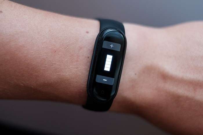 Обзор Xiaomi Mi Band 5. Главный фитнес-браслет 2020 года