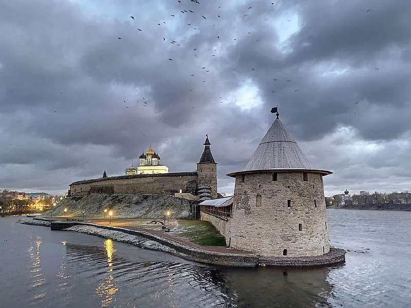 Уличный фотограф показал настоящую Россию. 75 честных снимков жизни за МКАДом