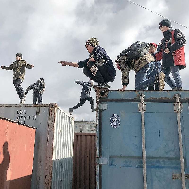 Уличный фотограф показал настоящую Россию. 75 честных снимков жизни за МКАДом