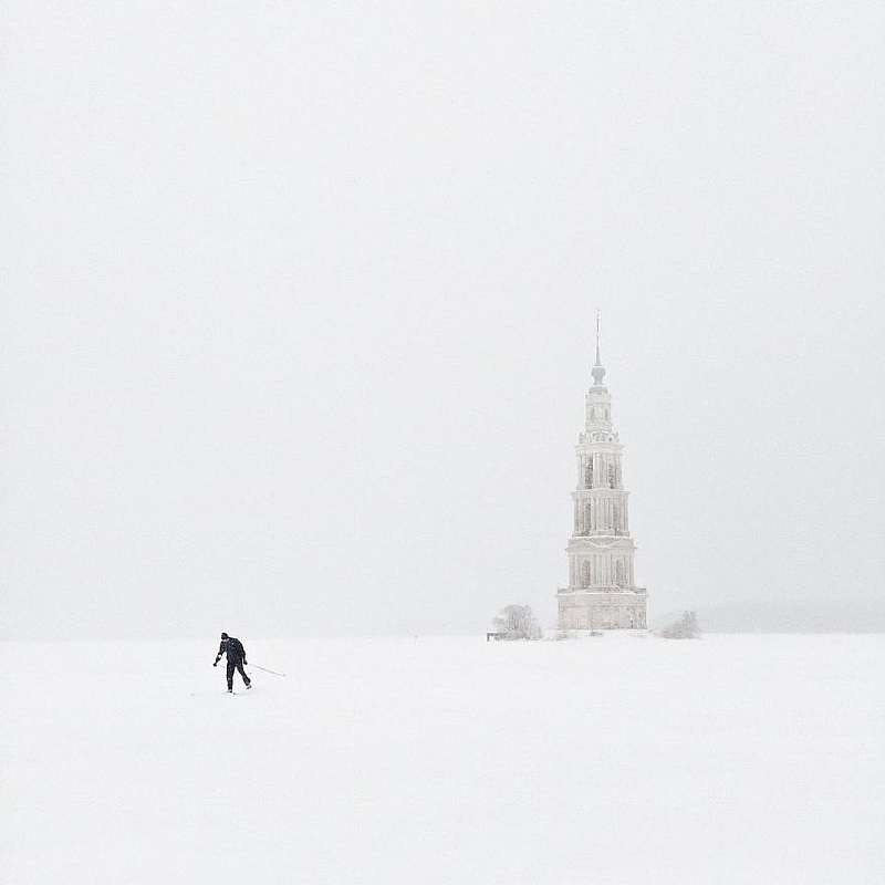 Уличный фотограф показал настоящую Россию. 75 честных снимков жизни за МКАДом