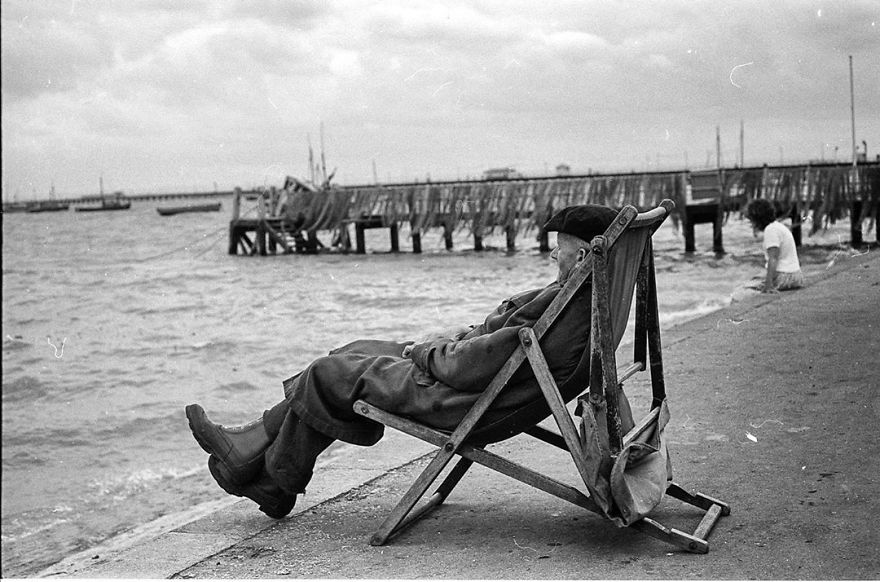 Внук унаследовал коллекцию выдающихся уличных фотографий своего деда, сделанных более полувека назад (35 фото)