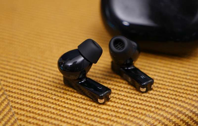 Huawei выпустила элитный клон AirPods Pro. Самые крутые наушники на рынке?