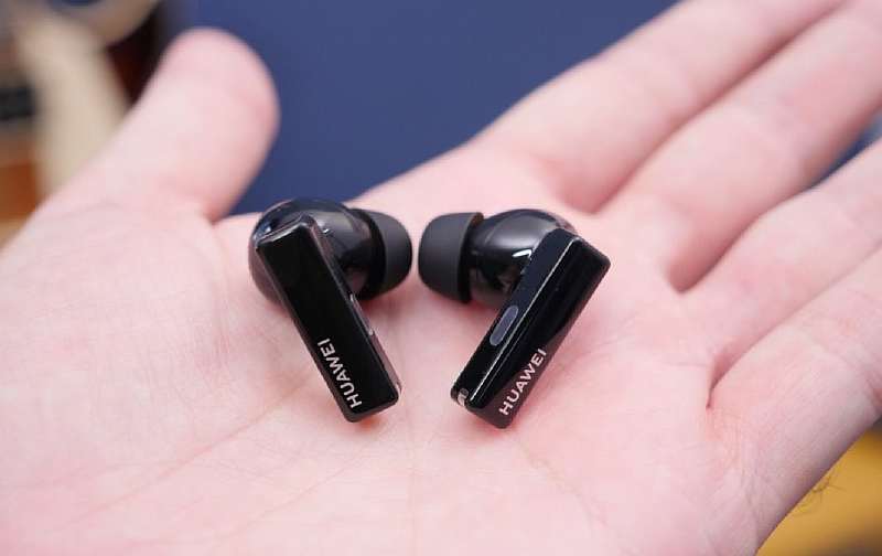Huawei выпустила элитный клон AirPods Pro. Самые крутые наушники на рынке?