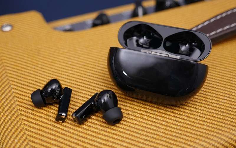 Huawei выпустила элитный клон AirPods Pro. Самые крутые наушники на рынке?