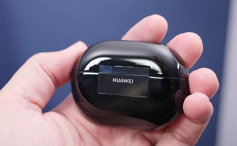 Huawei выпустила элитный клон AirPods Pro. Самые крутые наушники на рынке?