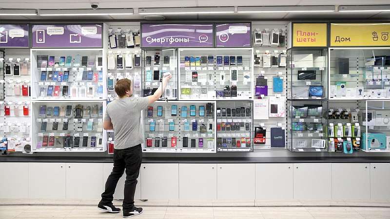 Как вернуть новый телефон в магазин и забрать деньги обратно