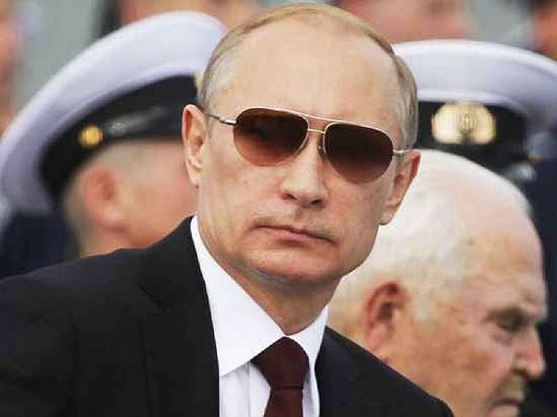 Что носит Путин. Сколько президент тратит на вещи?