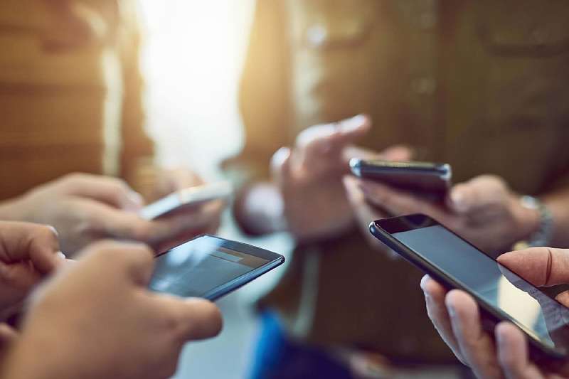 Лучший тариф с безлимитным интернетом. Сравнение МТС, Мегафон, Билайн, Tele2, Yota
