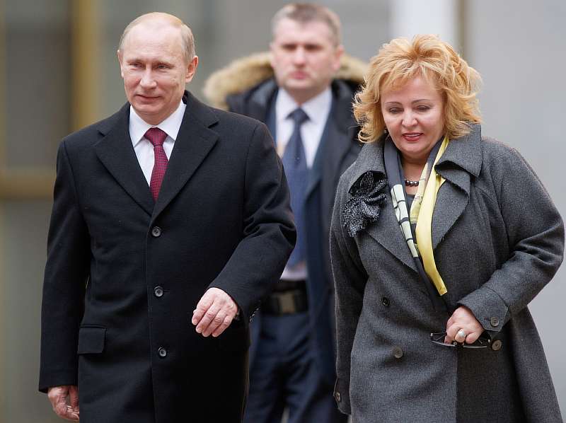 Что носит Путин. Сколько президент тратит на вещи?