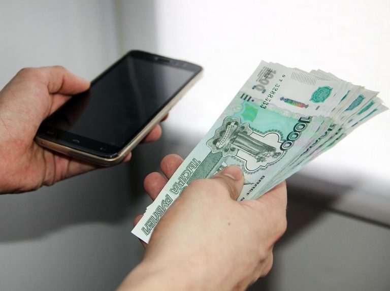 Фразы сотрудников банка, после которых нужно бросать трубку, ведь звонят мошенники