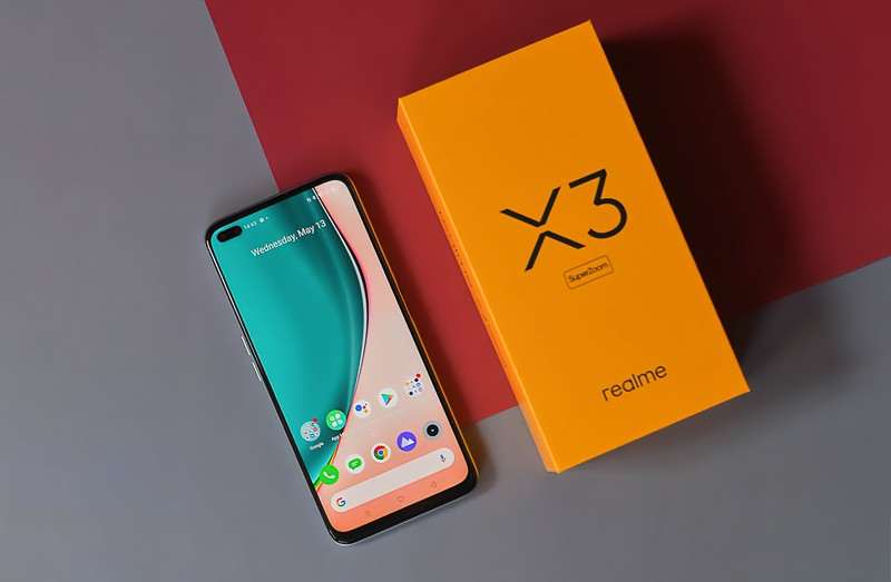 Самый бюджетный Android-флагман подешевел еще сильнее. Он в разы выгоднее конкурентов