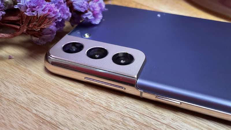 Вышел Samsung Galaxy S21. Здесь все подробности о главном Android флагмане