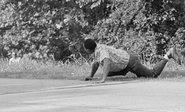 30 выдающихся фотографий, получивших Пулитцеровскую премию. Они шокируют до сих пор