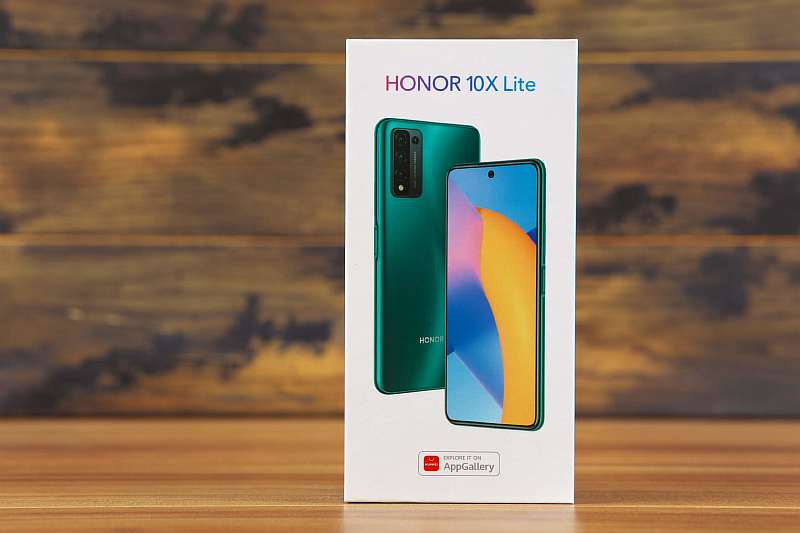 Эльдорадо избавляется от классного HONOR. Бюджетник с 128 ГБ, FullHD+, NFC, 5000 мАч и самой быстрой зарядкой