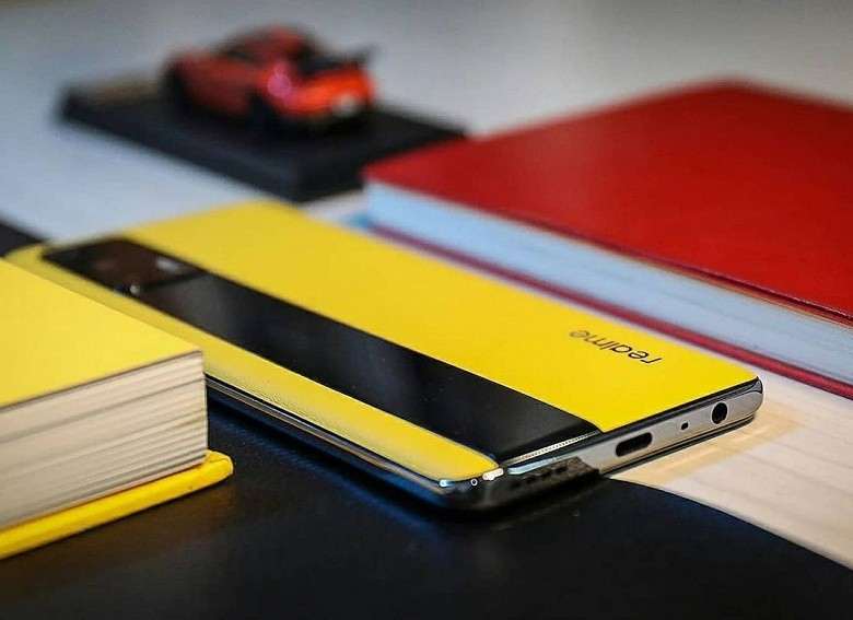 Самый мощный смартфон в мире в два раза дешевле и круче iPhone. Китайцы делают вещи!