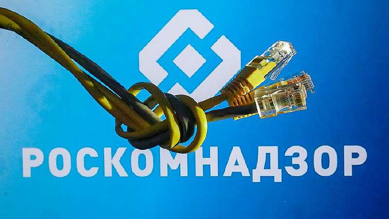 Роскомнадзор будет проверять телефонные разговоры россиян. Слежку начинают из-за «серых» SIM-карт