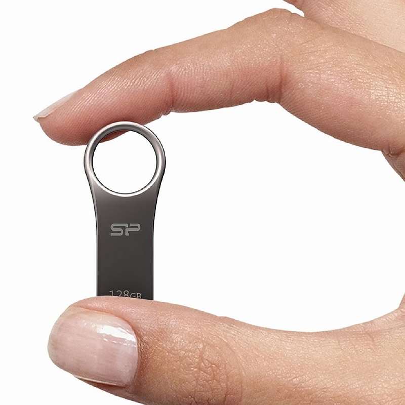 Рейтинг USB флешек. 10 лучших недорогих, быстрых и надежных моделей