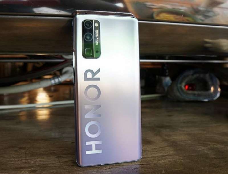 Эти старые телефоны HONOR получат обновления, но Google-сервисы ждать не стоит