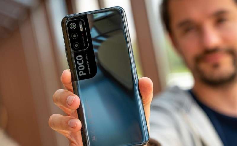 Бюджетный хит Xiaomi лихо подешевел. Там мощный процессор, NFC и куча памяти